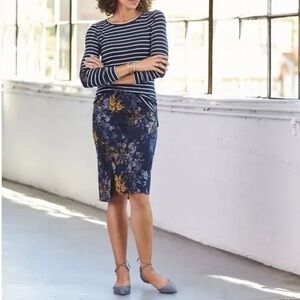NWT Lisse brogan floral pencil skirt size S